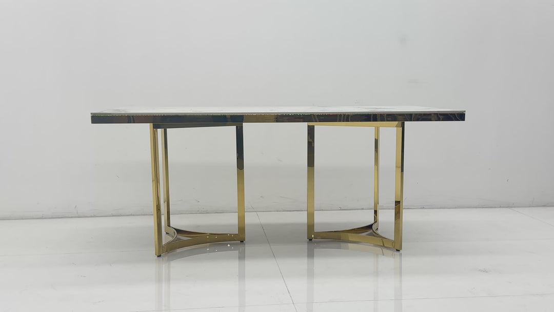 Zayara Dining Table